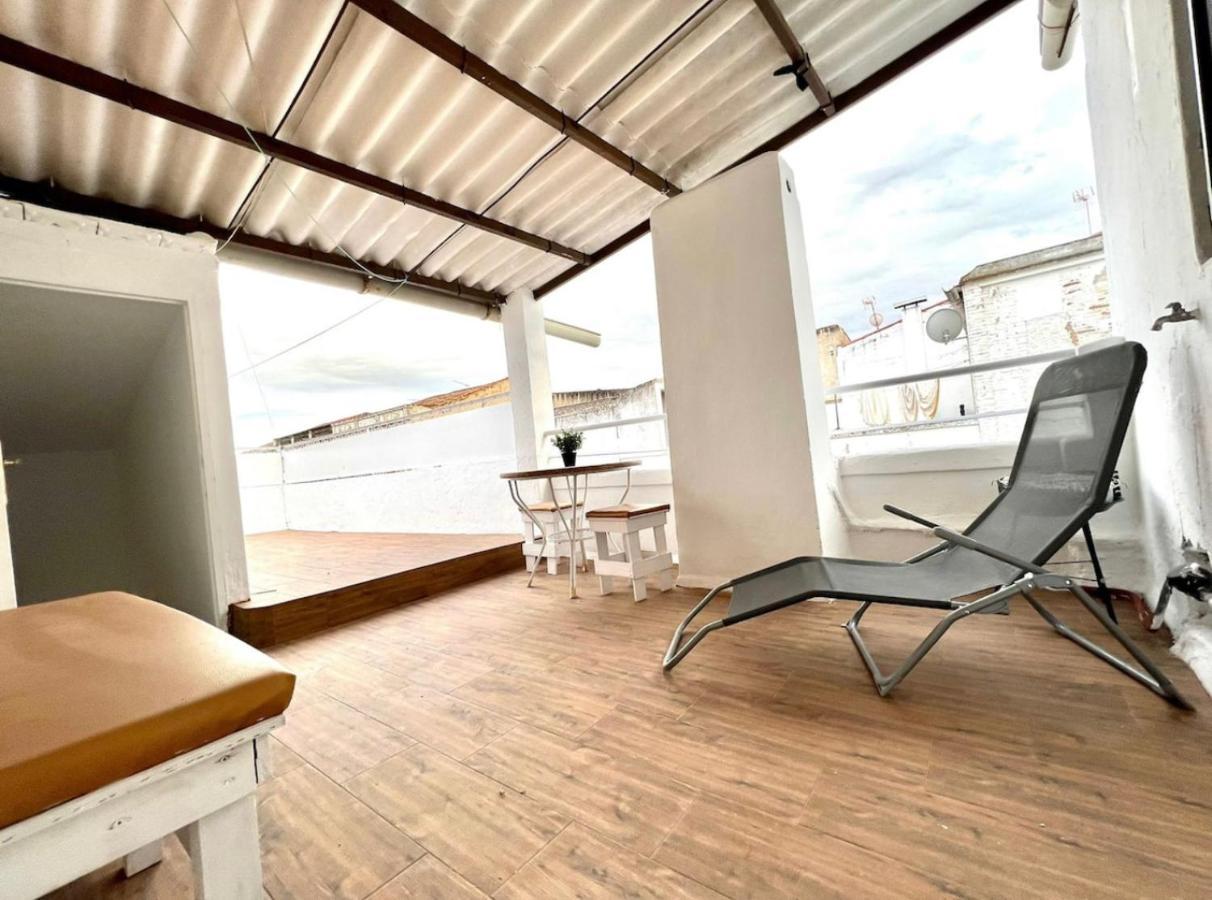 Apartamento Deluxe Terraza Y Bbq Santa Amalia Exterior photo